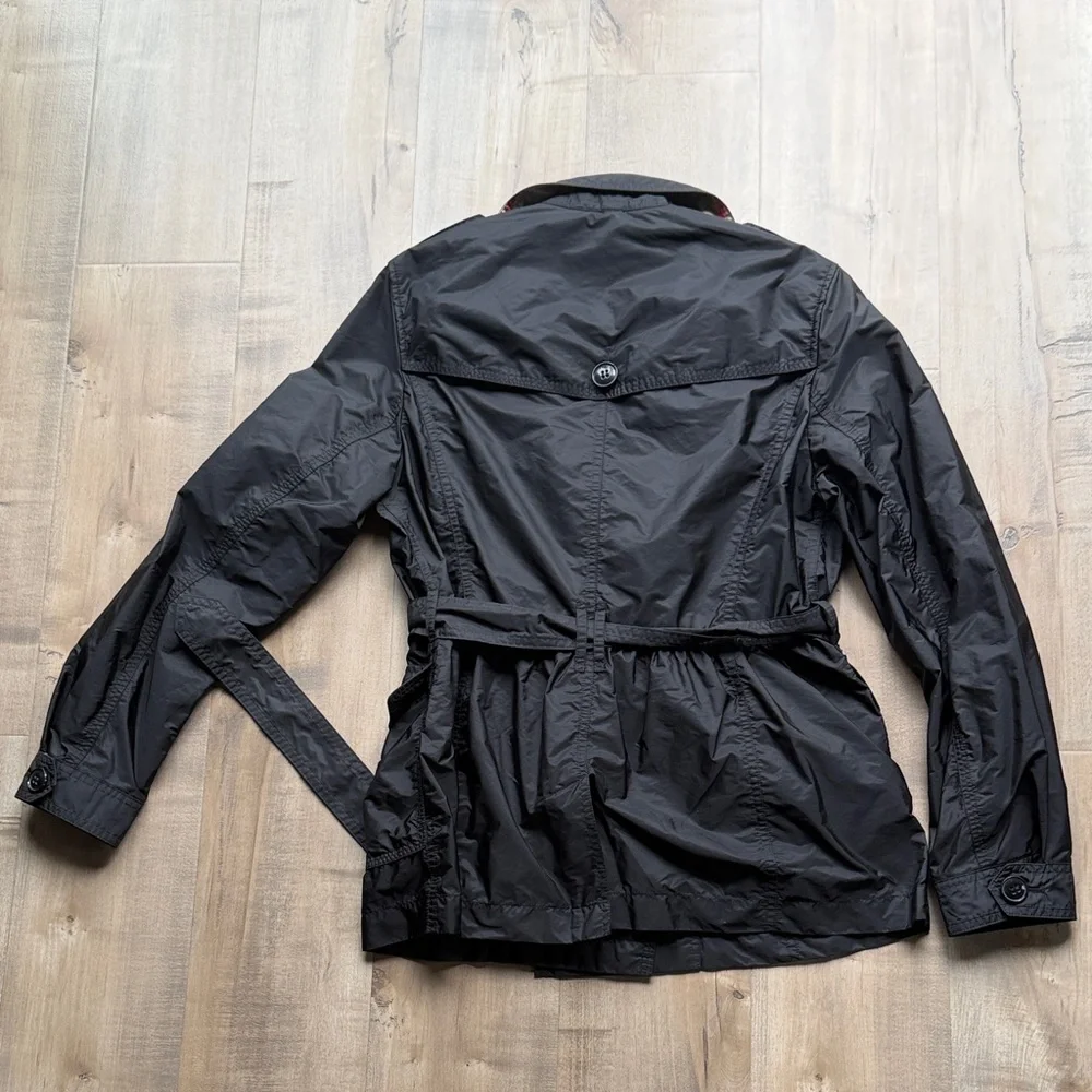 Burberry Women's Black Double-Breasted Trench Jacket - Size 12 - Picture 6 of 6